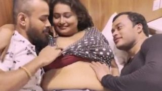 Goyangan Mesra Tiga Satu Ranjang – Nafsu Liar (bagian Kedua)