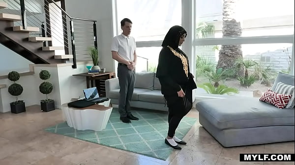 Milf Arab Menggila Rindu Kontol Muda Kylie Kingston