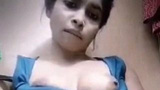 Masturbasi Solo Dengan Dildo Sempurna Oleh Gadis Bd