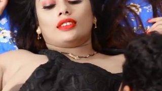 Nancy Bhabhi – Adegan Panas Web Series Hindi Dewasa S01e03