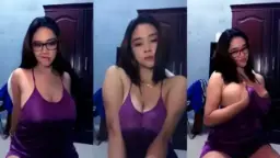 Tarian Menggoda Marsha Yang Bikin Panas Selama 1 Jam