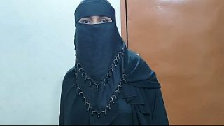 Biksu India Cabuli Istri Cantik Berhijab Di Video Rumah Pribadi, Ngewe Keras Banget.