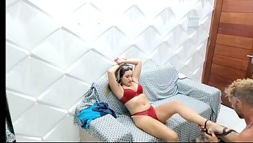 Ibu Mertuaku Yang Muda Sendirian Di Rumah Dan Penuh Nafsu, Aku Datang Dan Dia Cepat Membujukku Untuk Menikmati Pantat Sempitnya Sampai Aku Membanjirinya. Vagninho E Vivi Capetinha
