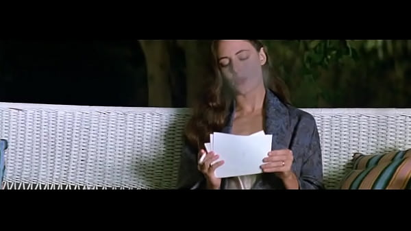 Gairah Terlarang Patricia Healy Di China Moon 1994