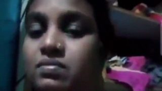 Selfie Telanjang Bulat Tante Kampung Bikin Makin Liar