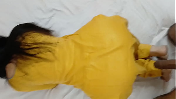 Bokep Tante India Montok Digercek Gaya Doggy Style Bikin Makin Greget.