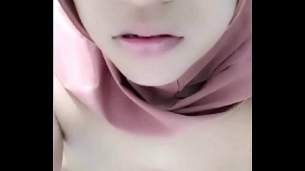 Vcs Sama Selingkuh Di Rumah, Suami Lagi Pergi, Makin Bebas Main.