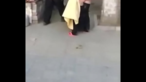 Wanita China Siap Digoyang, Pinggul Bergoyang Minta Digebuk.