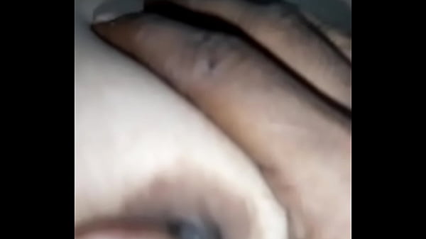 Hiru Si Bhabhi Goyang Gede, Bikin Makin Pengen