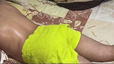 Ibu Mertua Montok Bikin Sang Menantu Klepek-klepek, Pijat Panas Berujung Kenikmatan Terlarang.