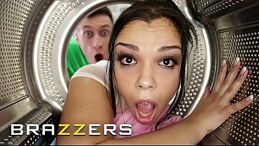 Brandal – Adek-adek Macet Di Jalan, Berujung Nge*** Bareng Bintang Brazzers Terseksi