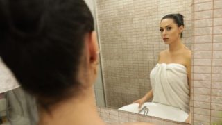 Ngentotin Si Sapphire Lapiedra Pas Lagi Ngintip Temen Sekamar