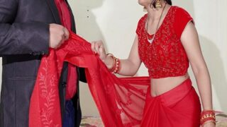 Suami India Ngebor Lubang Pantat Istrinya, Bikin Makin Basah Dan Gregetan.