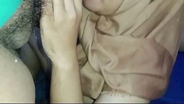 Istri Teman Minta Digenjot, Siap Main Jilmek Lagi.