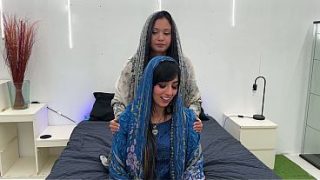 Malam Panas Gilir Tiga: Dua Arab Montok Dengan Tembem Sempit Bareng Aaliyah Yasin Dan Jade Presley