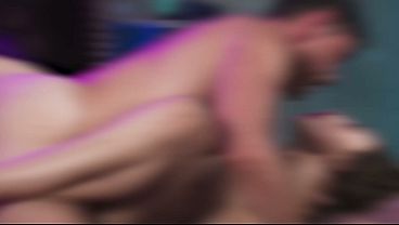 Brunette Rusia Berfishnets Menggebang Kontol Tebal Di Semua Posisi Nafsu