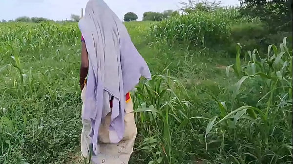 Tonton Video Panas Bercinta Brutal Bhabhi Desi India Paling Hot.