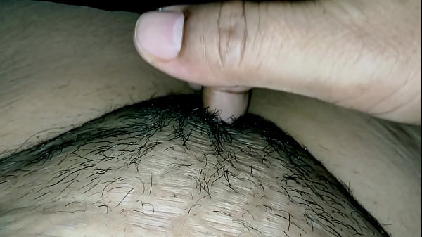 Ibu Tiri Montok Setuju Tidur Sekasur Bareng Anak Tiri, Siap-siap Malam Panas.