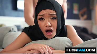 Hijabi Kena Budaya Amerika, Jade Kimiko Sama Parker Ambrose Makin Panas