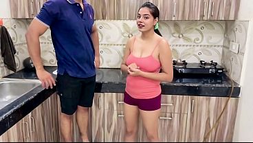Cewek India Tiri Punya Memek Lebih Rapet Dari Istri Sendiri
