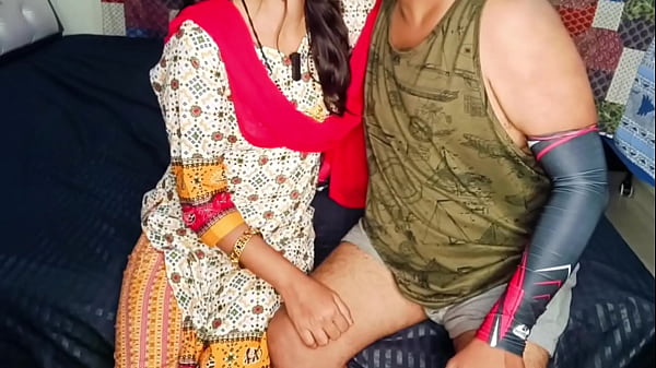 Mami Ko Paise Kamane Ka Mujhe Aisa Tarika Sikhaya Ki Usne Meri Gaand Tak Fad Di