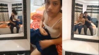 Cewek Kuliahan Bihari Lagi Ngewein Dosennya, Sange Banget