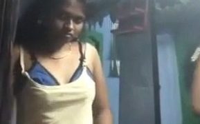 Video Bugil Ganti Baju Seru Ala Trichy Tamil Bikin Te Gang