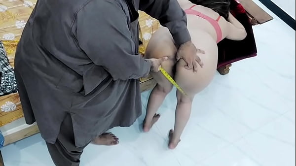 Tailor India Ngentot Cewek Desa Buntut Gede Kayak Jalang, Keras Kasar Gaya Anjing, Suara Hindi Mesum Romantis
