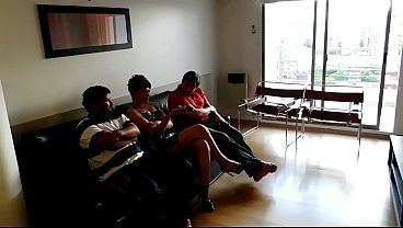 Ga Ada Tontonan Di Tv, Jadi Gua Ngentot Sama Tukang Ledeng Dan Temen Suami, Mantap Mampus Ngenya