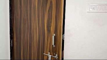 Kakak Tiri Menggantikan Pacar Yang Hilang, Bikin Makin Greget