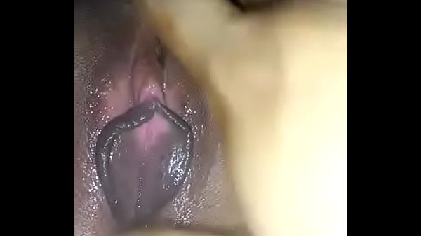 Cewek India Lagi Mainin Diri Sendiri Sampe Basah Kuyup