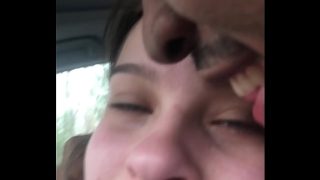 Temen Cewek Lesbian Basah Kuyup Abis Latihan, Langsung Bungkukin Badan Biar Keliatan.