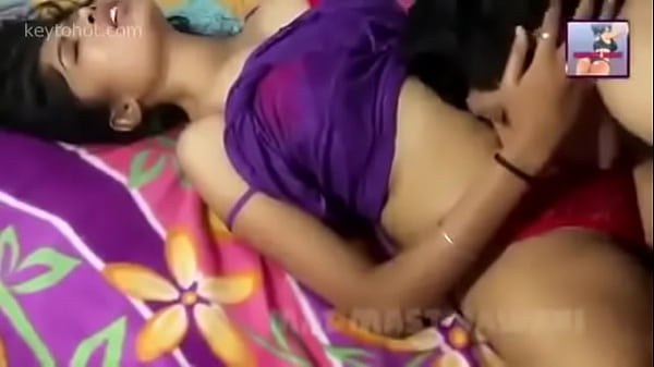 Desi Cewek India, Siap Bikin Loe Makin Greget.