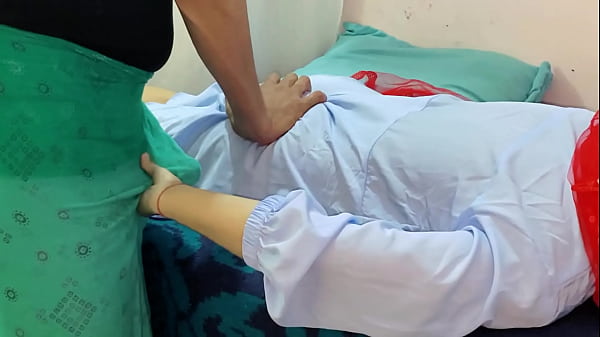 Malkin Siapin Rencana Biar Pembantunya Ngewe Pake Suara Hindi Yang Panas.